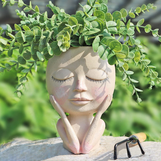 The Reyna Plant Pot