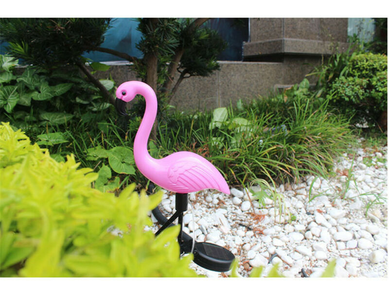 Solar Powered Flamingo Lawn Lamp